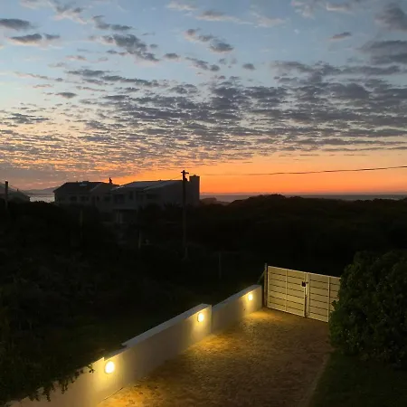 Rustic Beach House Bettys Bay Exterior photo